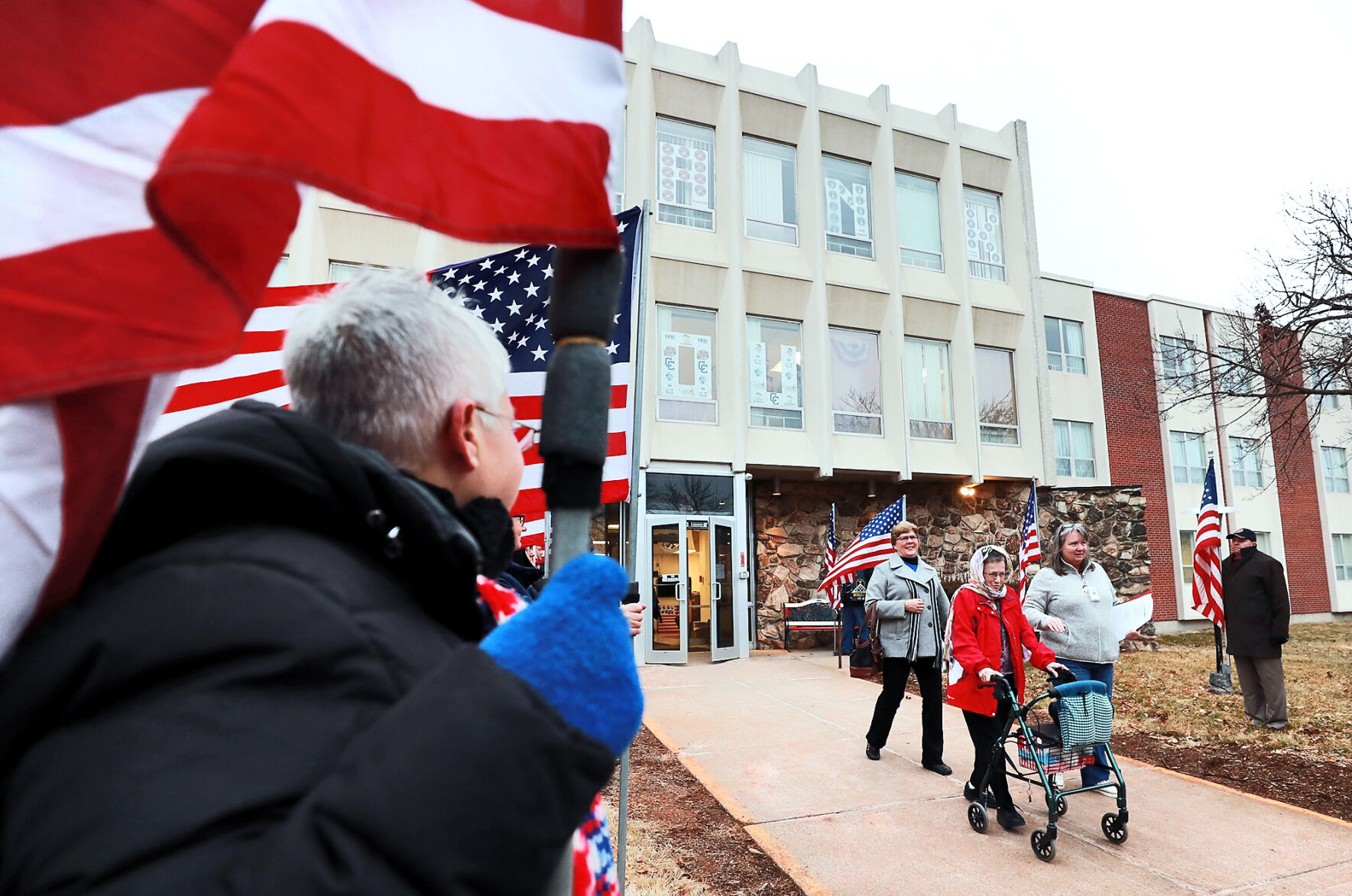011719_GoodByeVetsHome003_bjs.JPG